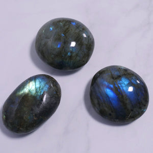 Miracles - Labradorite Palm Stone